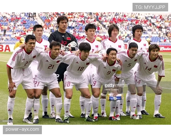 足球巨星强调团队精神铸就成功，出色表现引关注