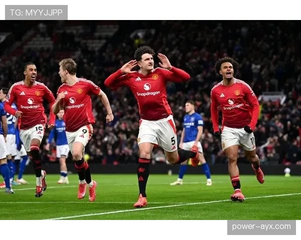 英超升级焦点战：伊普斯维奇与朴茨茅斯激战冠军宝座